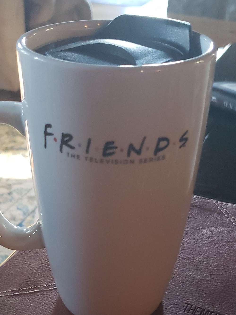 FRIENDS White Ceramic Mug with Black Accent